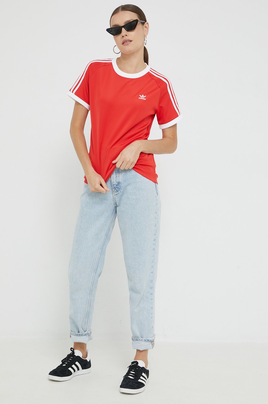 

Футболка adidas Originals жіночий колір червоний