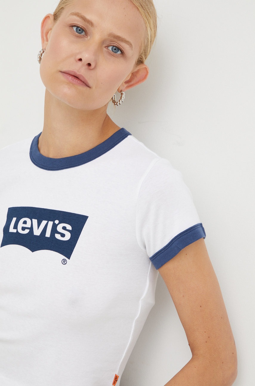 

Памучна тениска Levi's в бяло, Бял