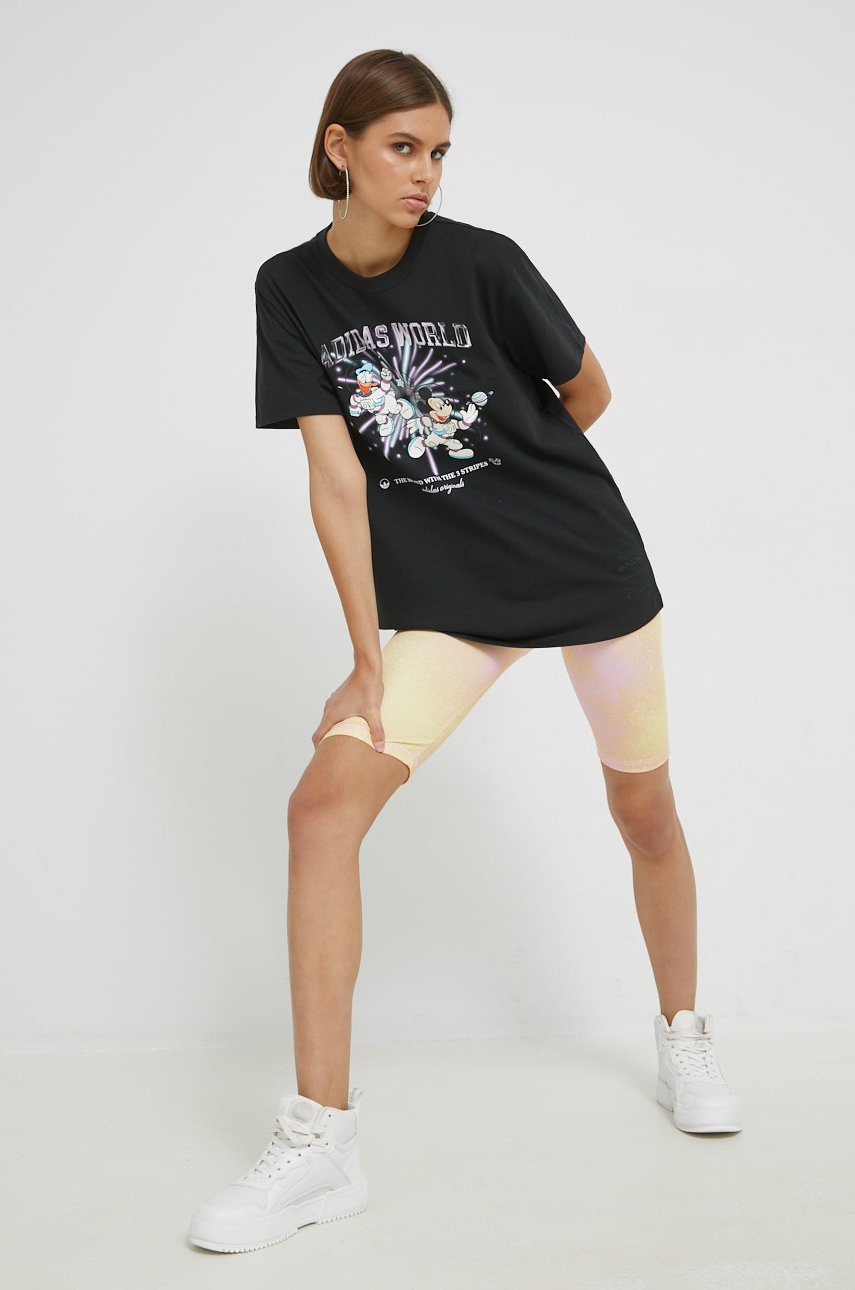 

Бавовняна футболка adidas Originals колір чорний