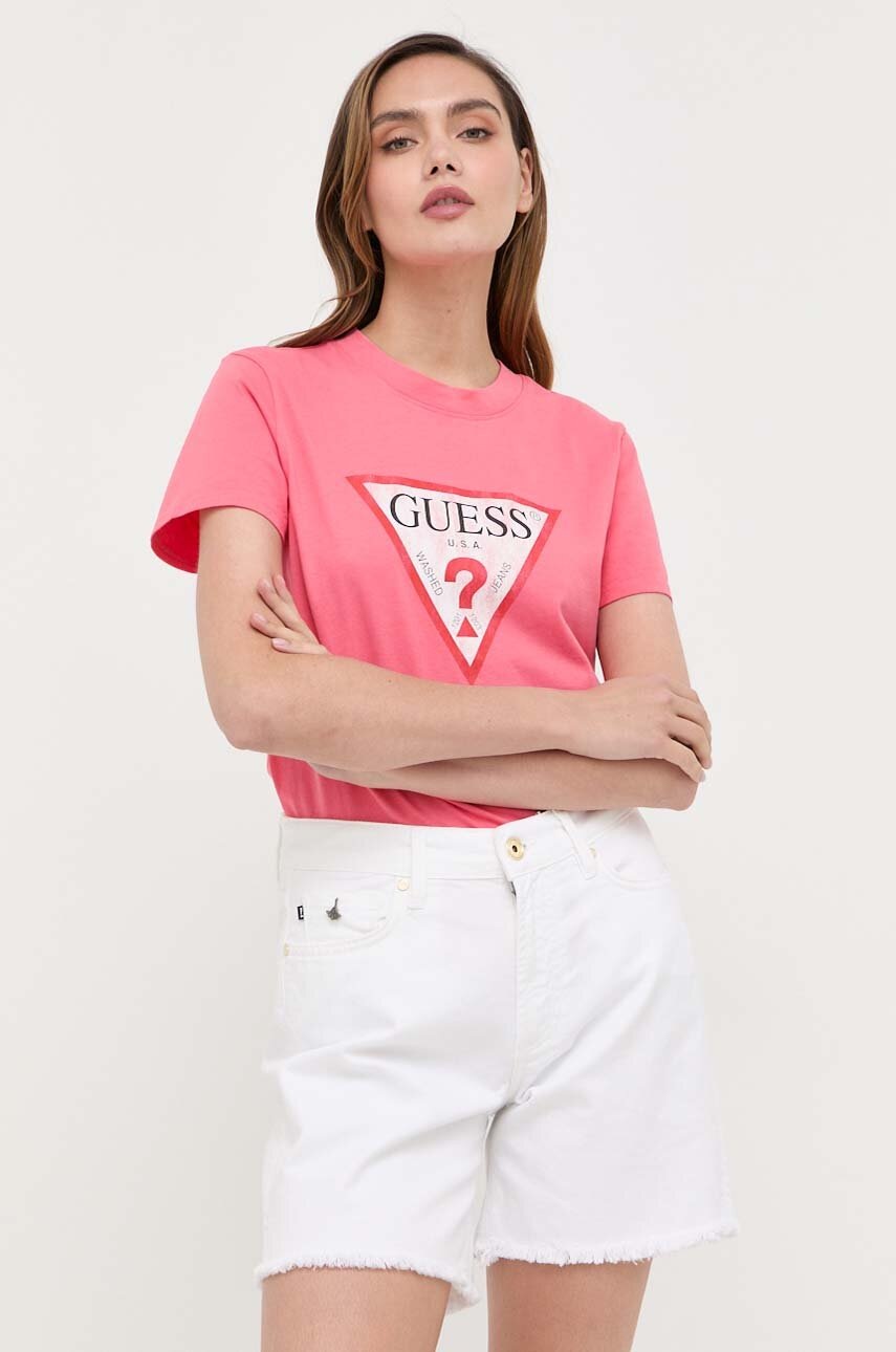 

Хлопковая футболка Guess цвет розовый