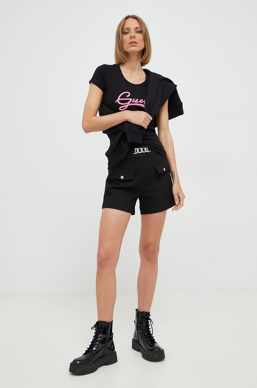 

Футболка Guess жіночий колір чорний