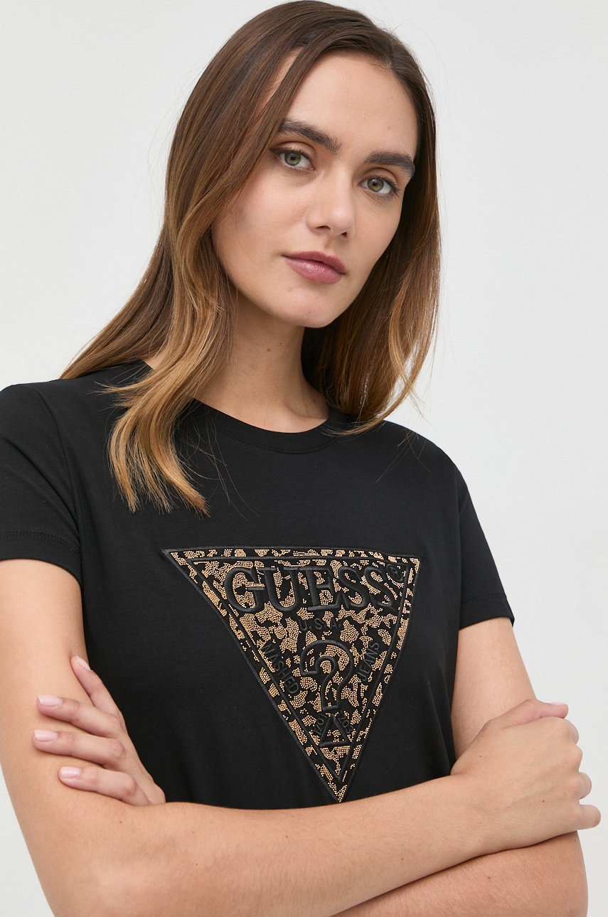 

Тениска Guess в черно, Черен