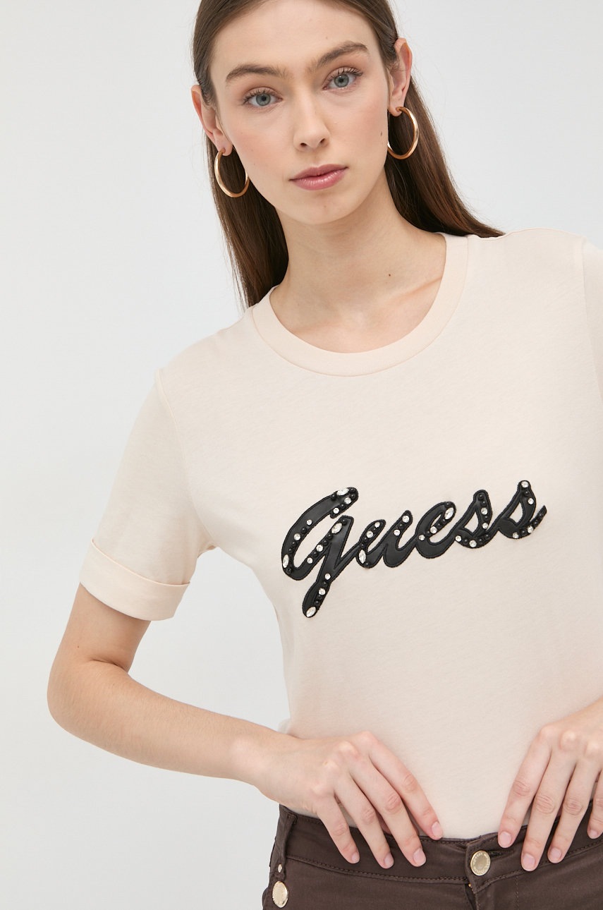

Тениска Guess в бежово, Бежов