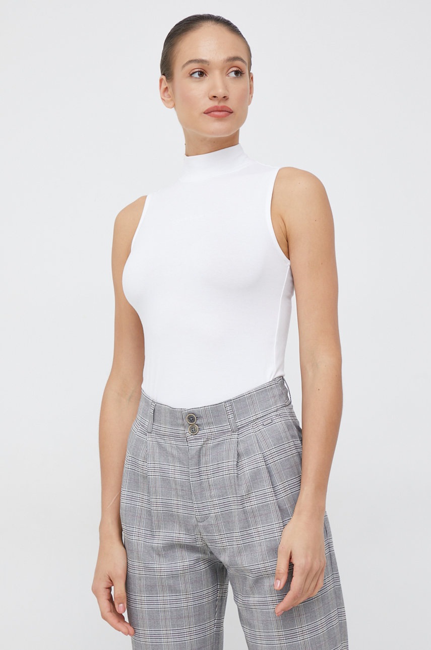 

Топ Calvin Klein дамски в бяло с ниско поло, Бял