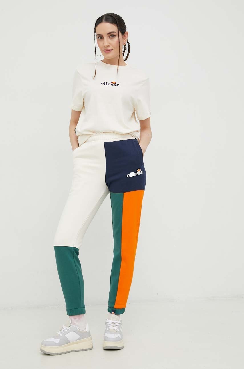 

Хлопковая футболка Ellesse цвет бежевый
