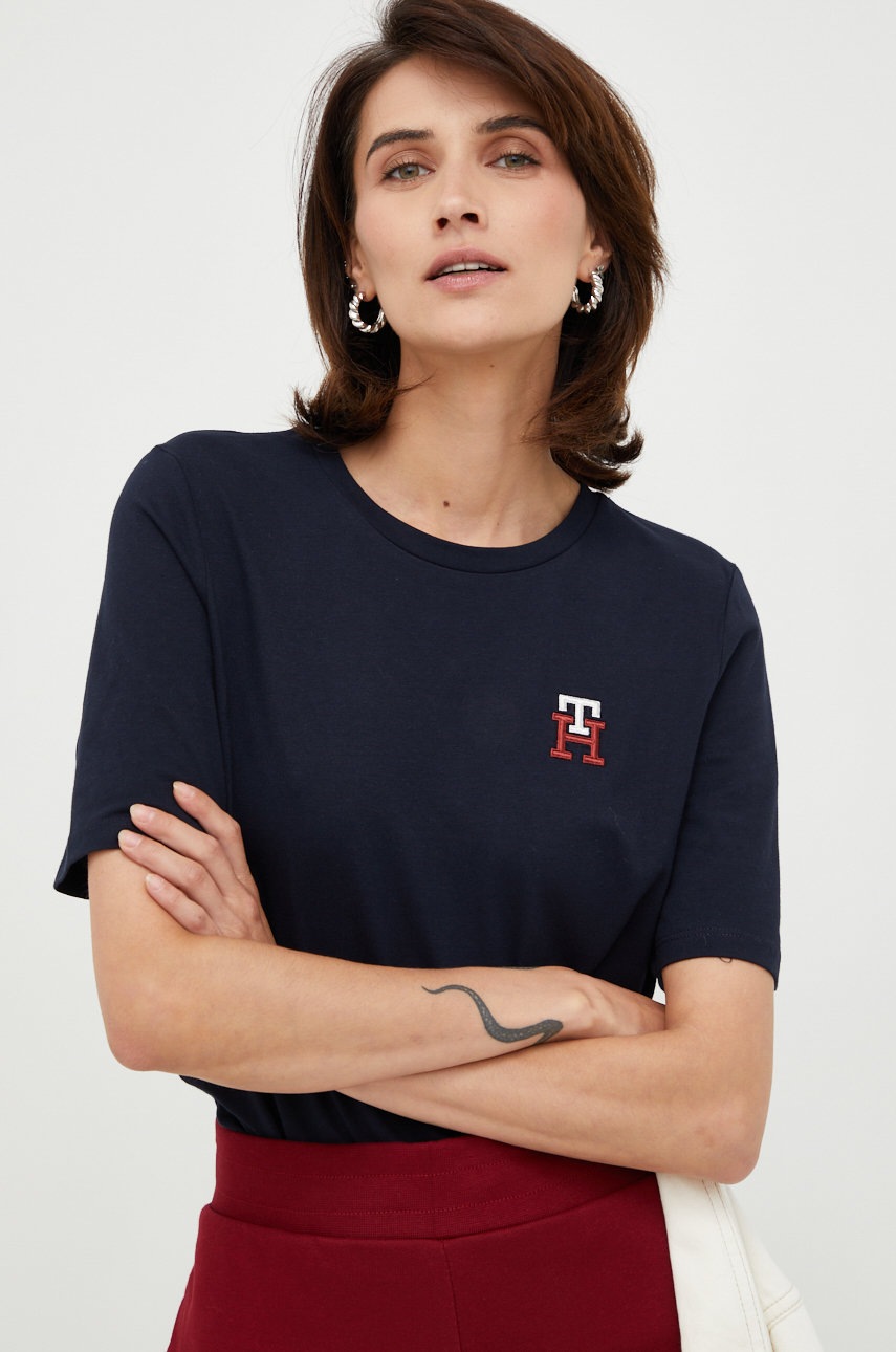 

Памучна тениска Tommy Hilfiger в тъмносиньо, Тъмносин