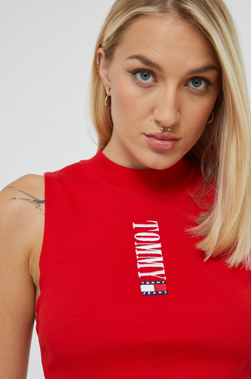 

Топ Tommy Jeans дамски в червено, Червен