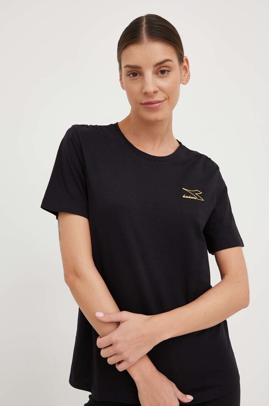 

Памучна тениска Diadora в черно, Черен