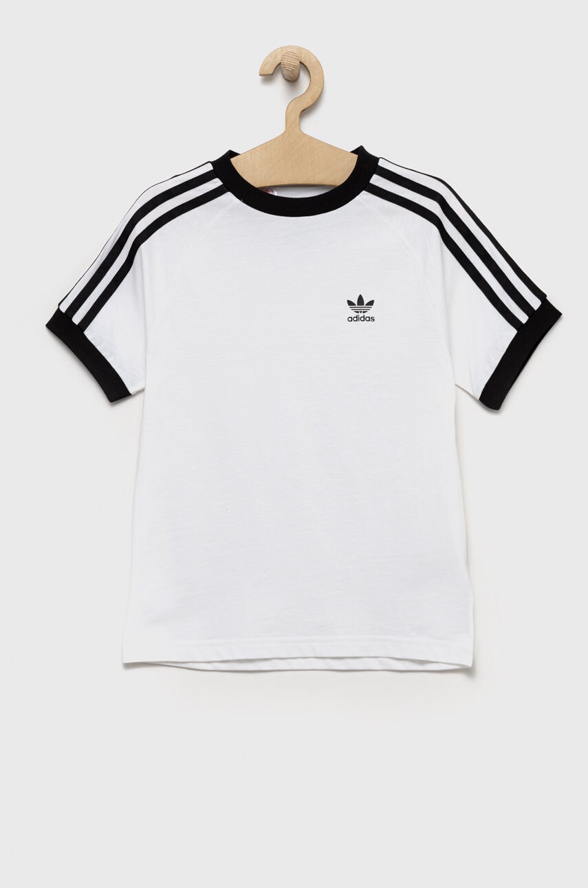 

Детская хлопковая футболка adidas Originals цвет белый с принтом