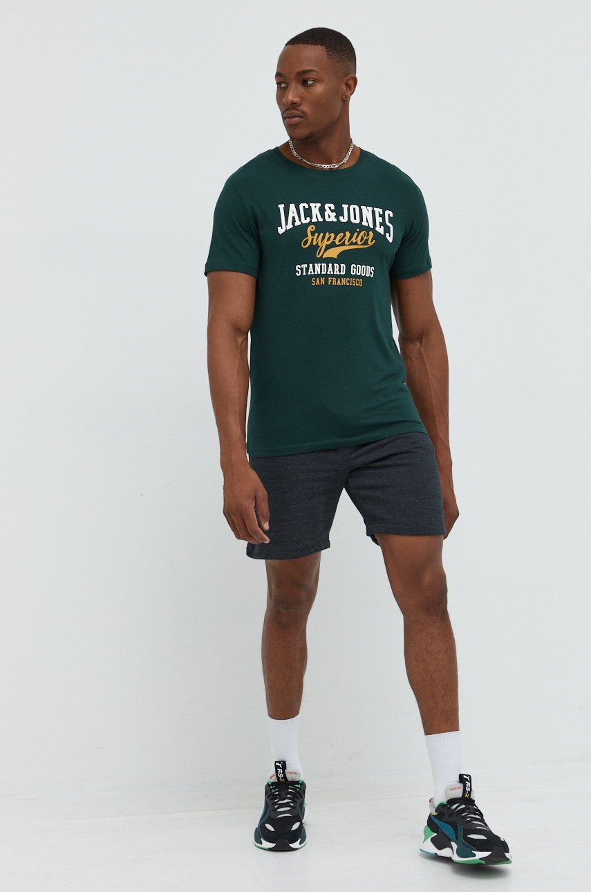 

Бавовняна футболка Jack & Jones колір зелений з принтом