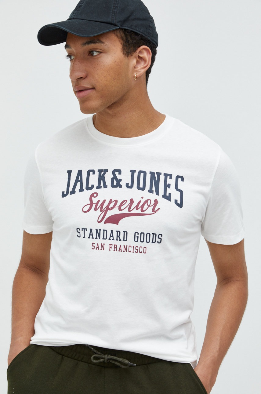 

Памучна тениска Jack & Jones в бяло с принт, Бял