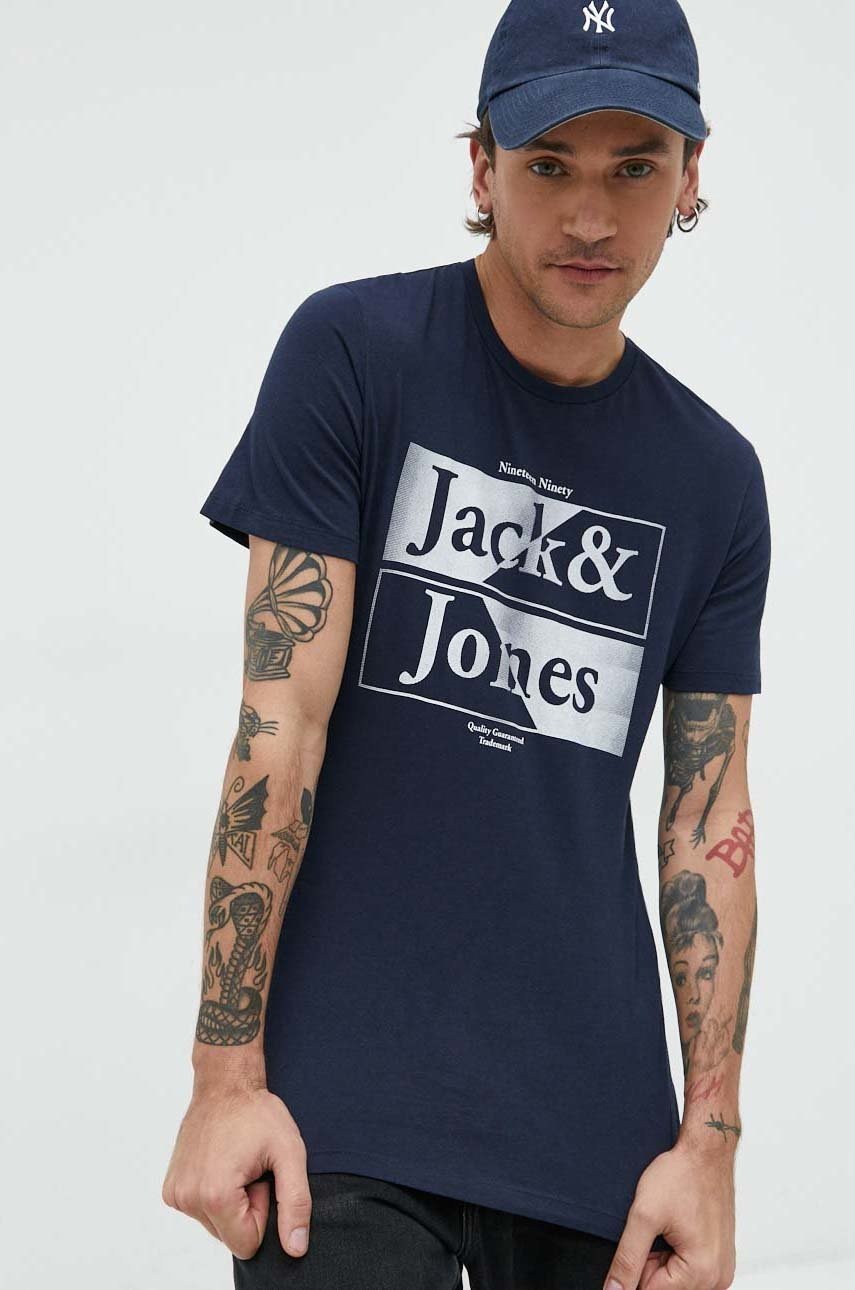

Бавовняна футболка Jack & Jones колір синій з принтом