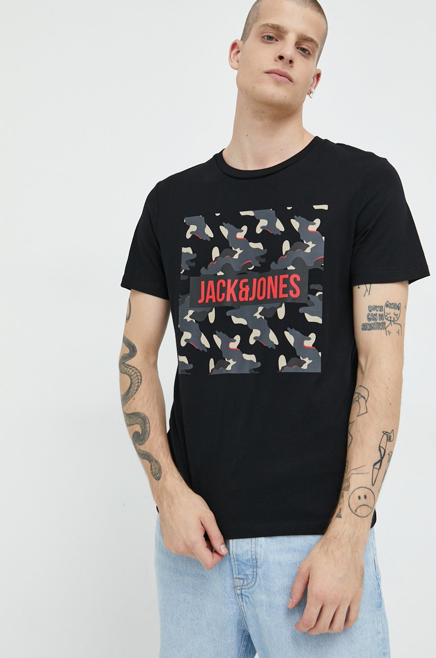 

Памучна тениска Jack & Jones в черно с принт, Черен