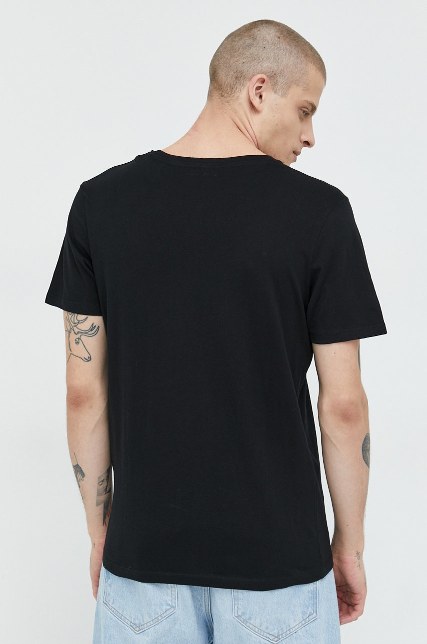 

Хлопковая футболка Jack & Jones цвет чёрный с принтом
