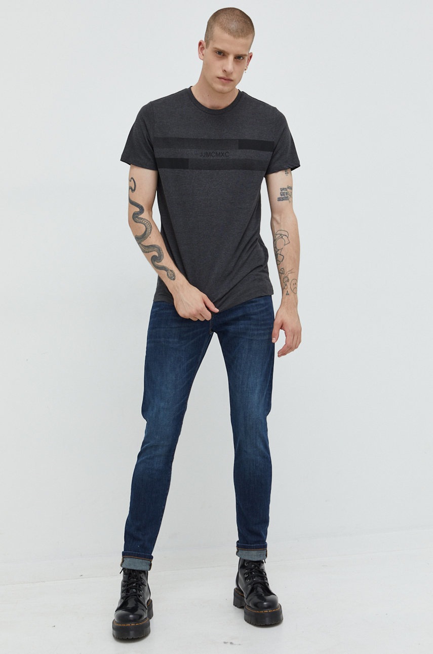 

Футболка Jack & Jones мужской цвет серый меланж