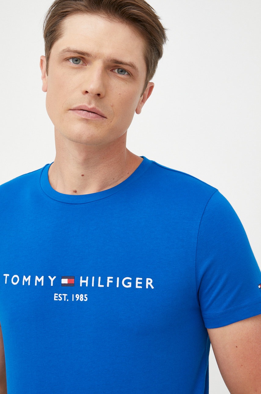 

Хлопковая футболка Tommy Hilfiger с аппликацией