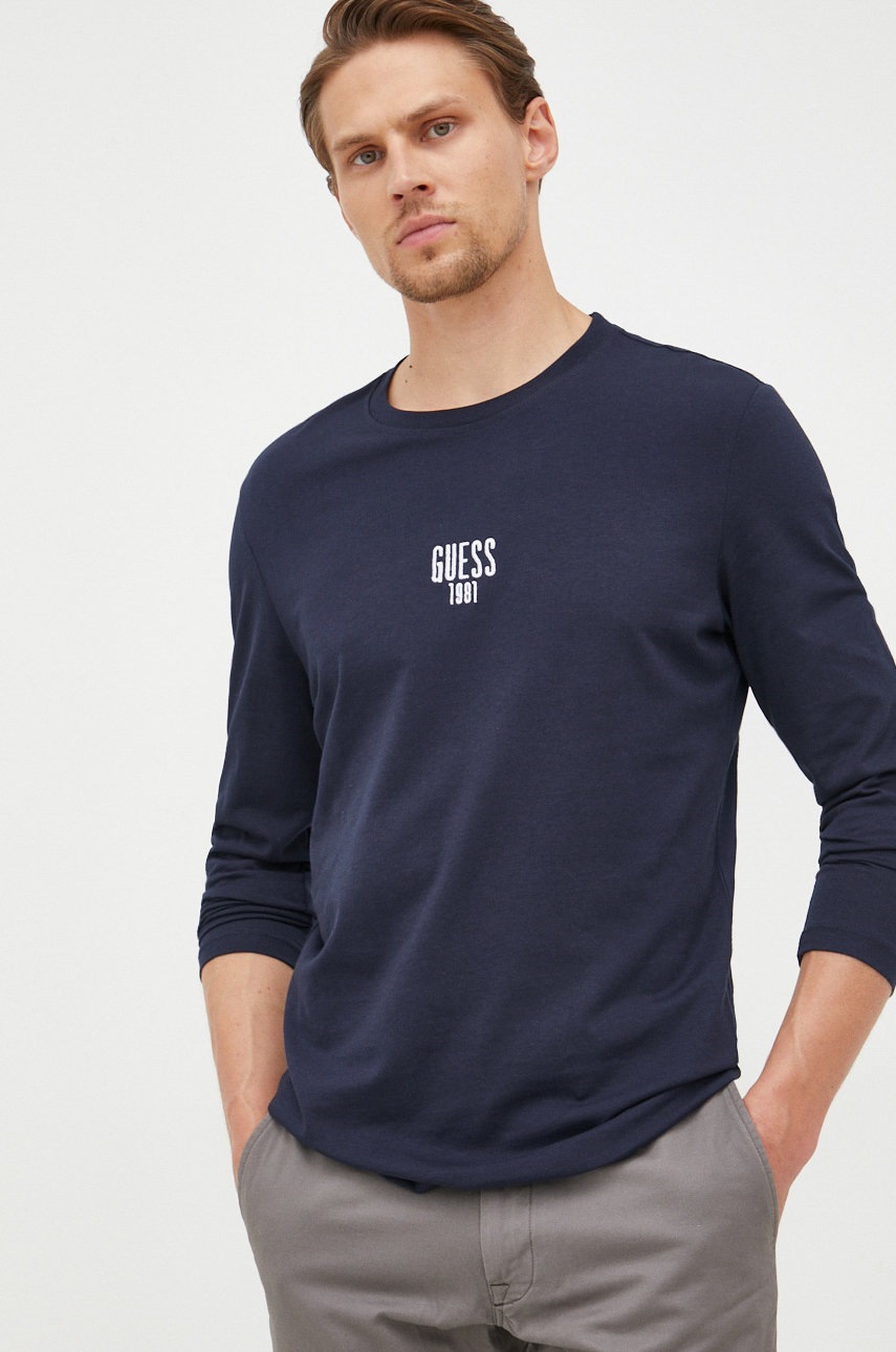 

Памучна блуза с дълги ръкави Guess в тъмносиньо с апликация, Тъмносин