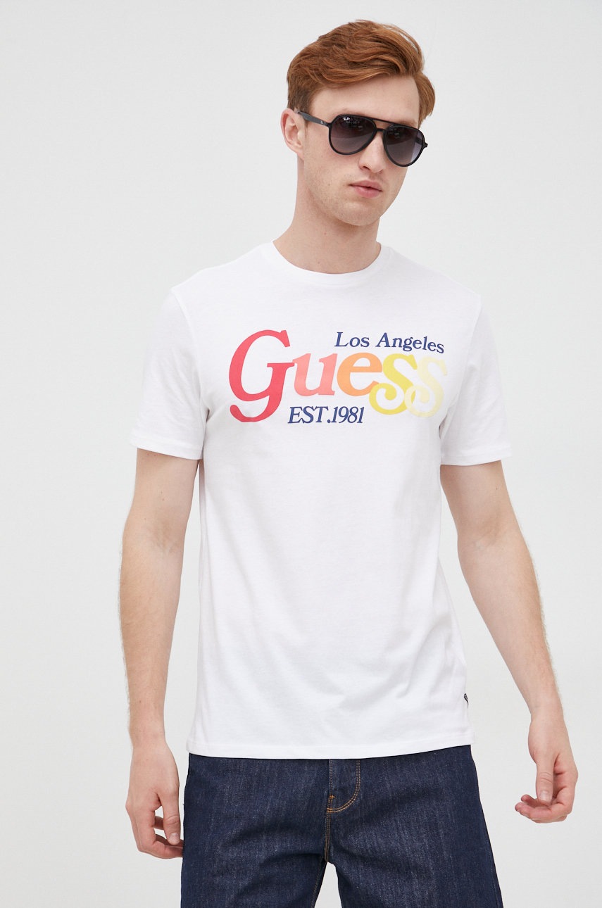 

Памучна тениска Guess в бяло с принт, Бял