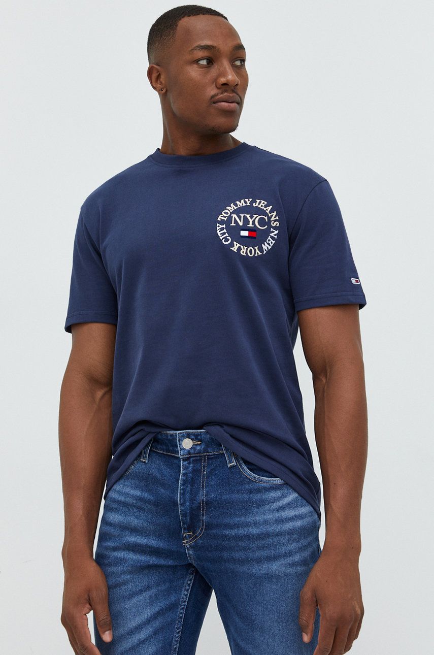 Tommy Jeans tricou din bumbac culoarea albastru marin, cu imprimeu albastru imagine noua