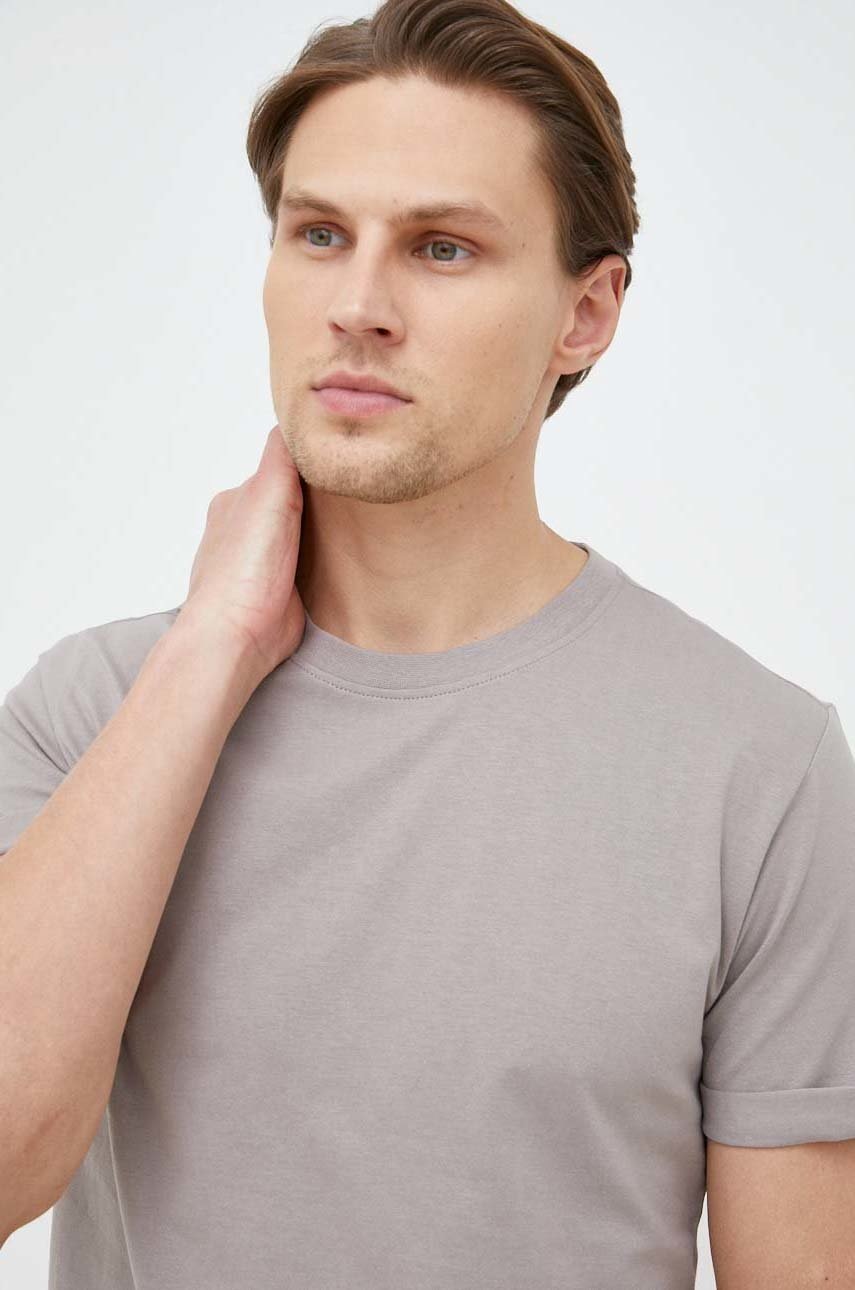 

Памучна тениска Calvin Klein Jeans в бежово с апликация, Бежов