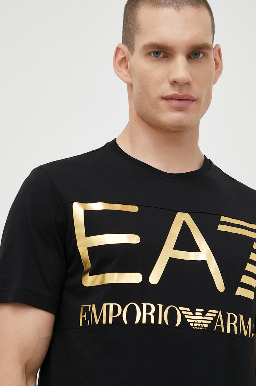 

Памучна тениска EA7 Emporio Armani в черно с принт, Черен