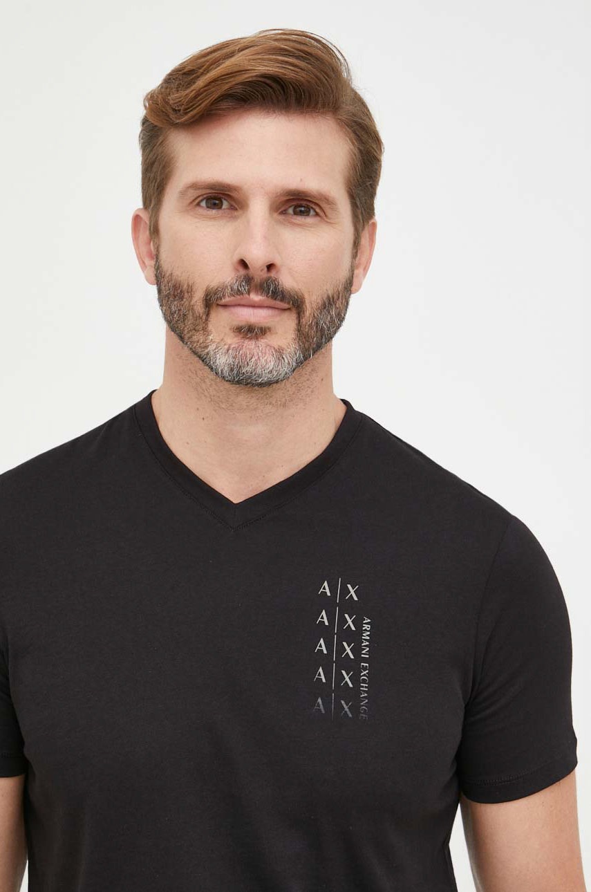 

Памучна тениска Armani Exchange в черно с принт, Черен