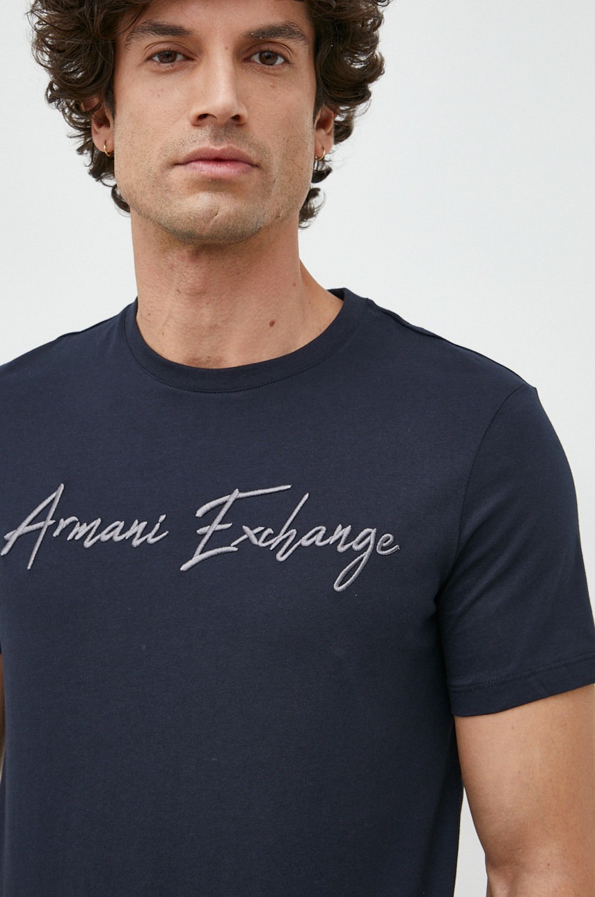 

Памучна тениска Armani Exchange в тъмносиньо с апликация, Тъмносин