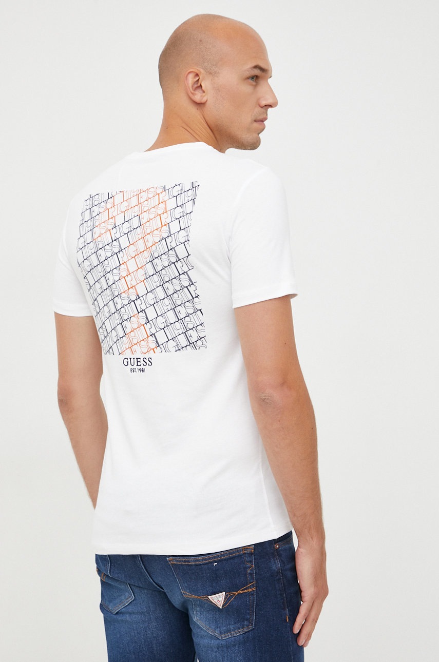

Памучна тениска Guess в бяло с принт, Бял
