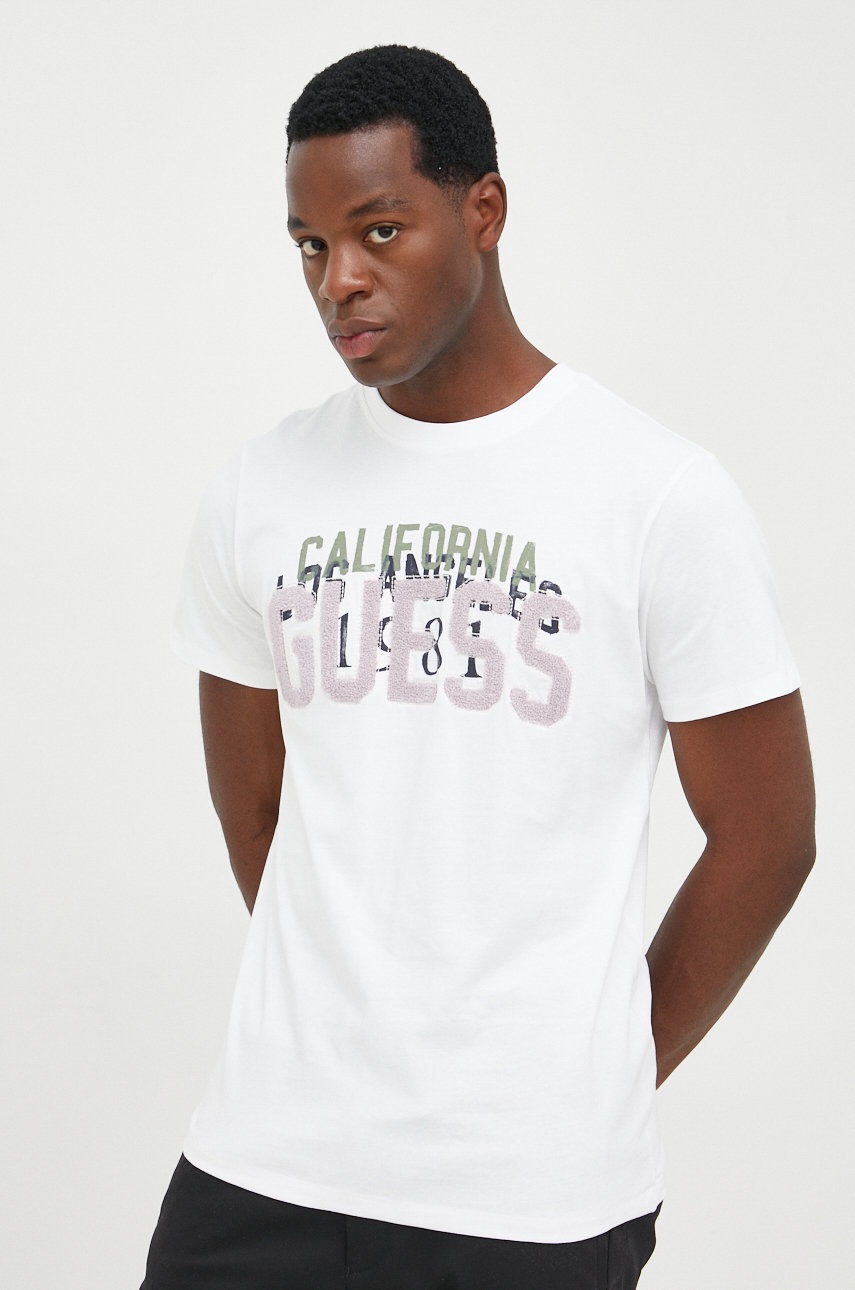 

Памучна тениска Guess в бяло с апликация, Бял