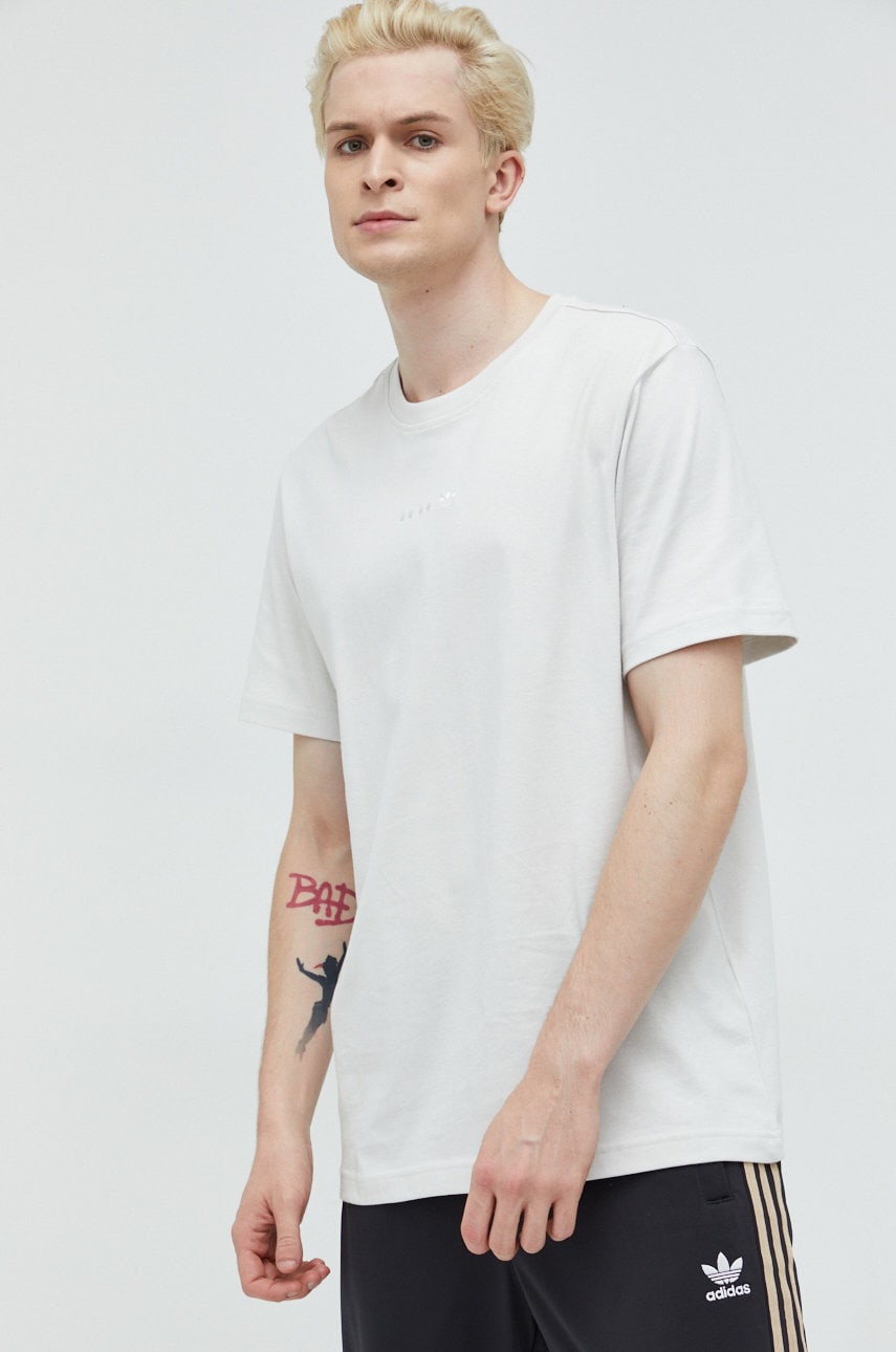 adidas Originals tricou din bumbac culoarea gri, neted