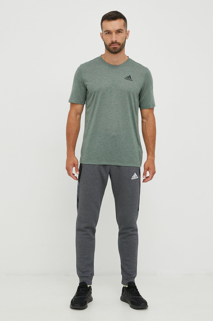

Тренувальна футболка adidas Performance Designed 2 Move колір зелений меланж