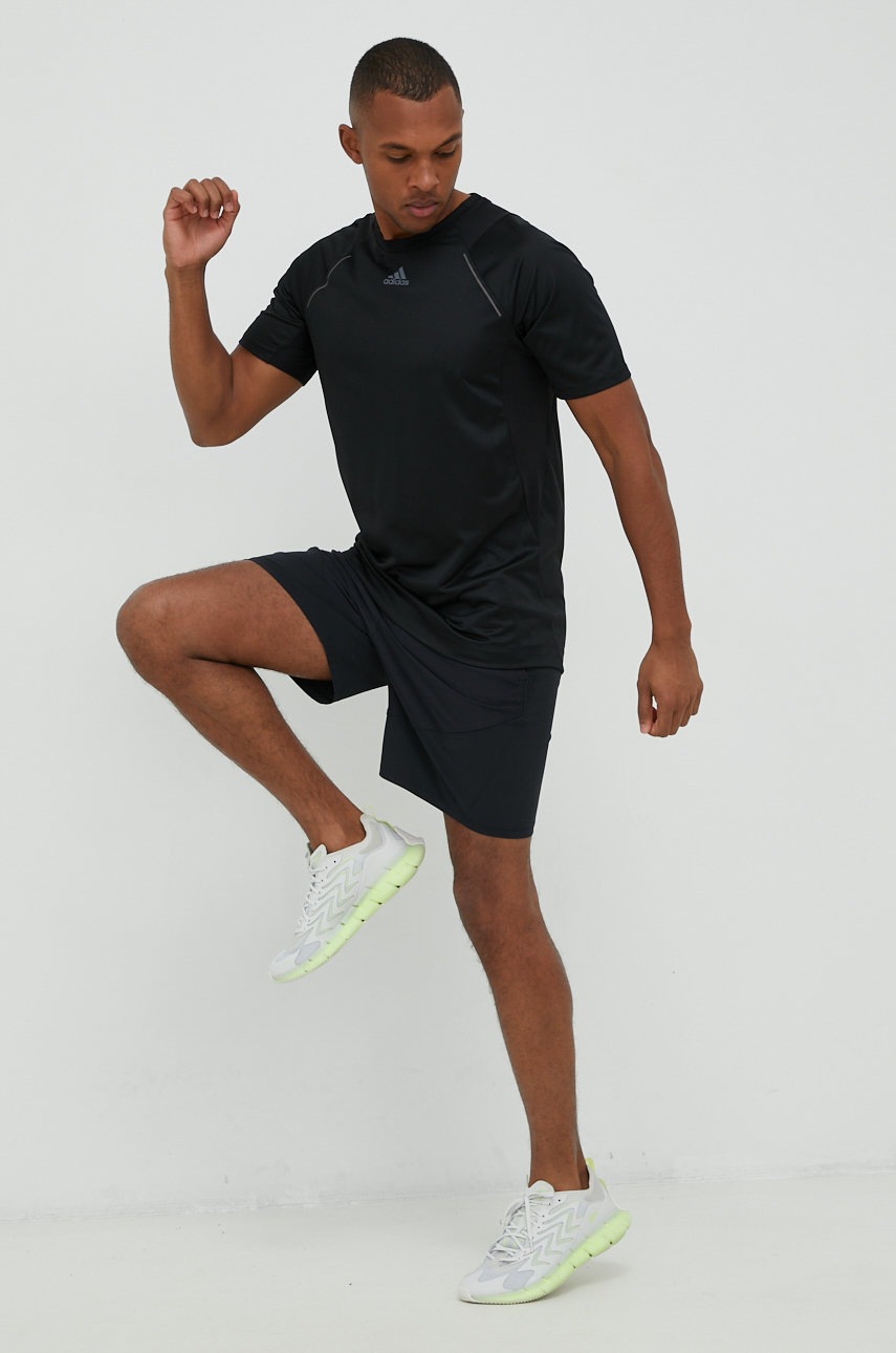 

Тренувальна футболка adidas Performance Hiit Spin колір чорний однотонна
