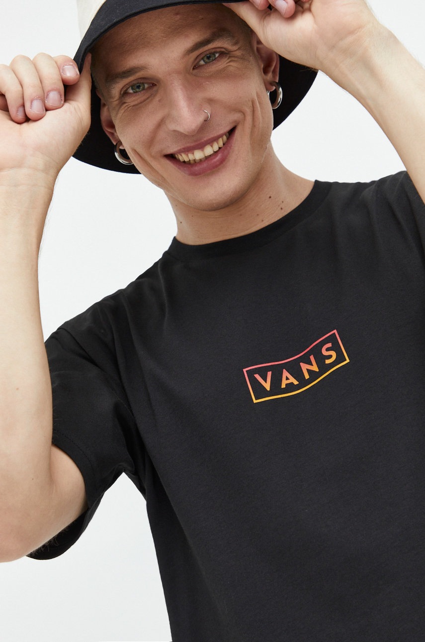 

Памучна тениска Vans в черно с принт, Черен