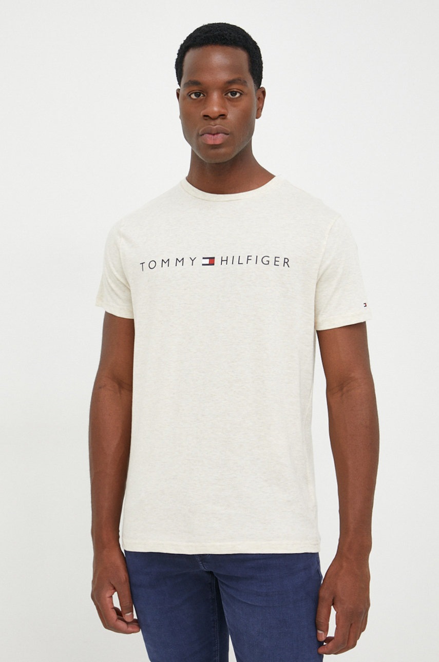 

Памучна тениска Tommy Hilfiger в бежово с изчистен дизайн, Бежов