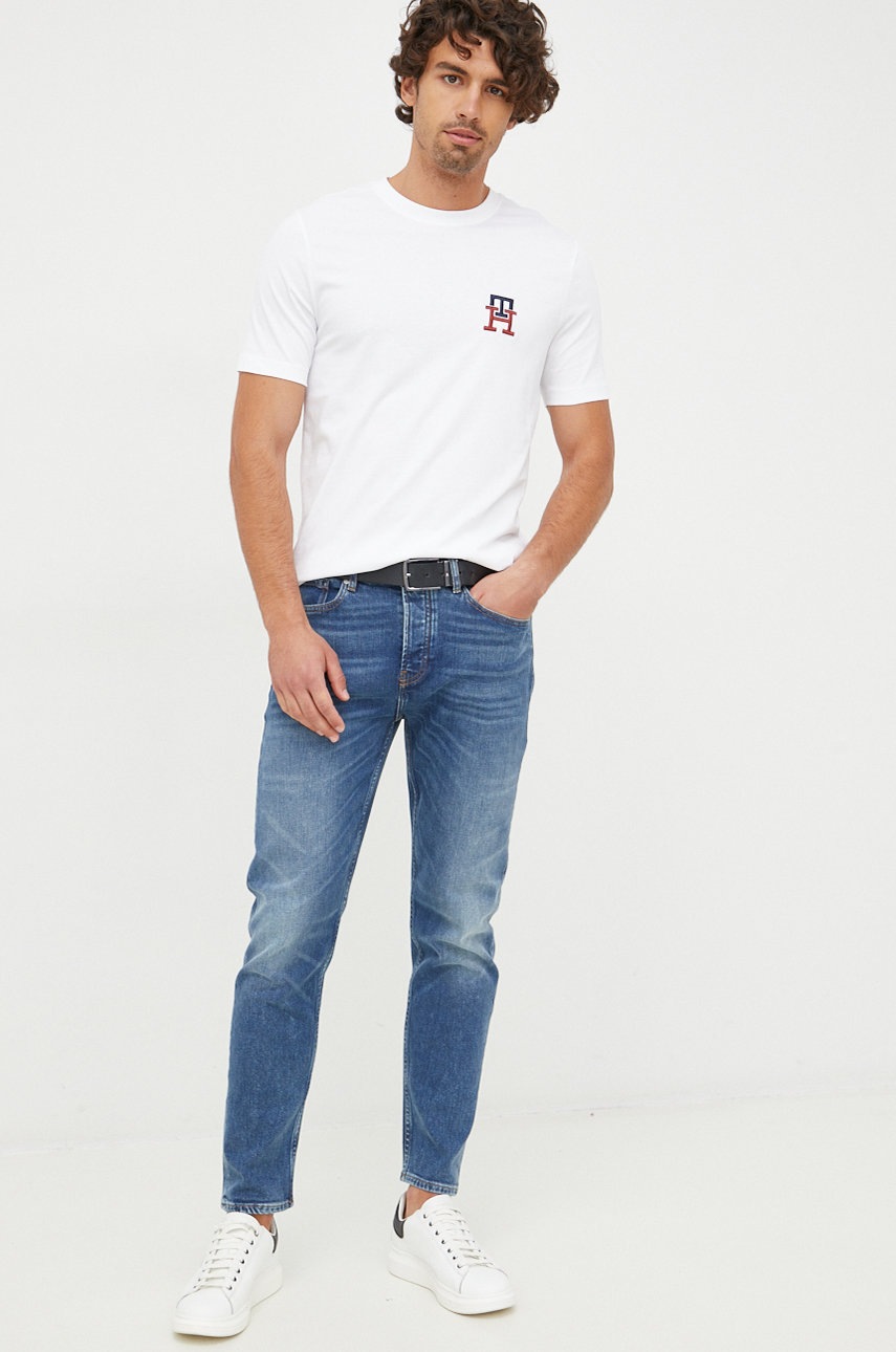 

Футболка Tommy Hilfiger чоловічий колір білий однотонний