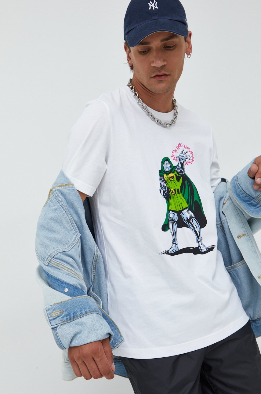 

Хлопковая футболка adidas Originals цвет белый с принтом