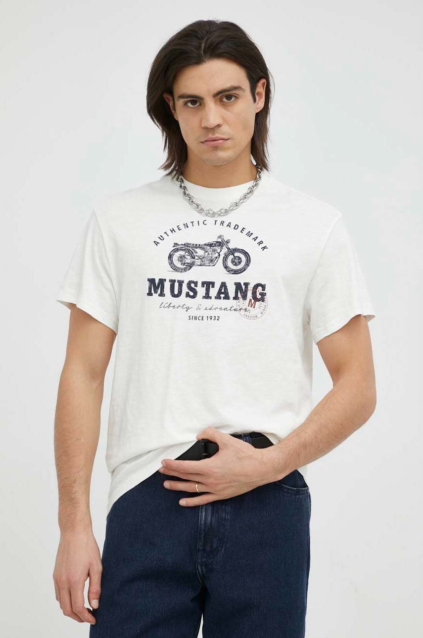 Mustang tricou din bumbac culoarea bej, cu imprimeu