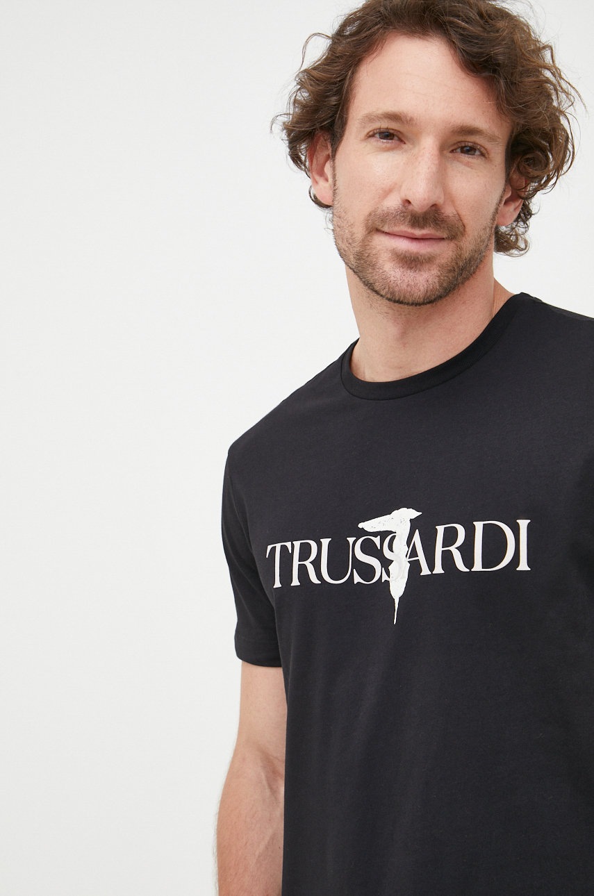 

Памучна тениска Trussardi в черно с принт, Черен