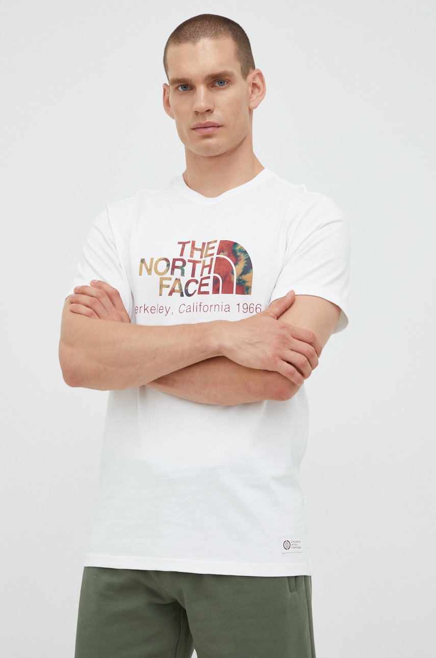 

Памучна тениска The North Face в бяло с принт, Бял