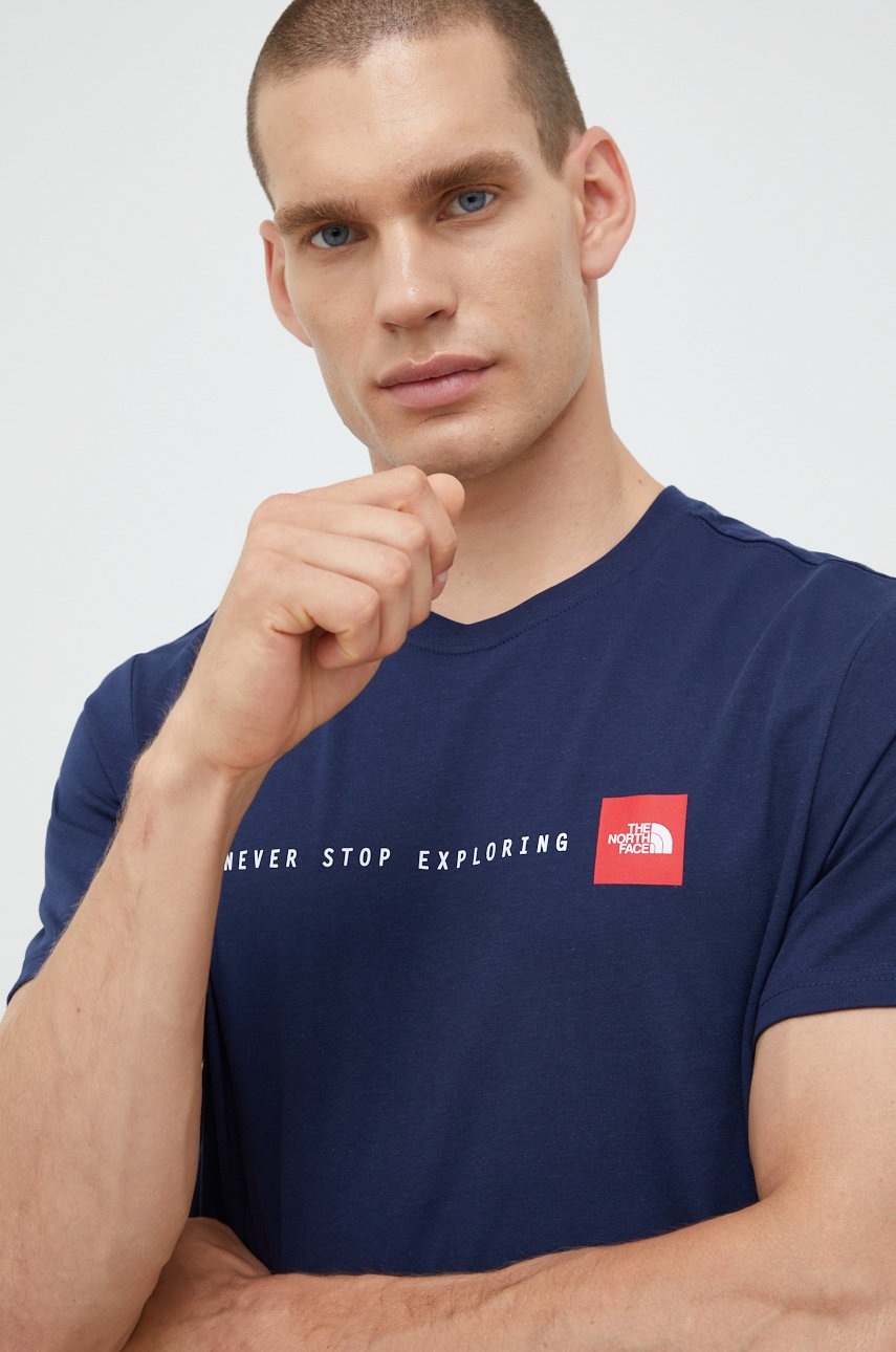 

Памучна тениска The North Face в тъмносиньо с изчистен дизайн, Тъмносин