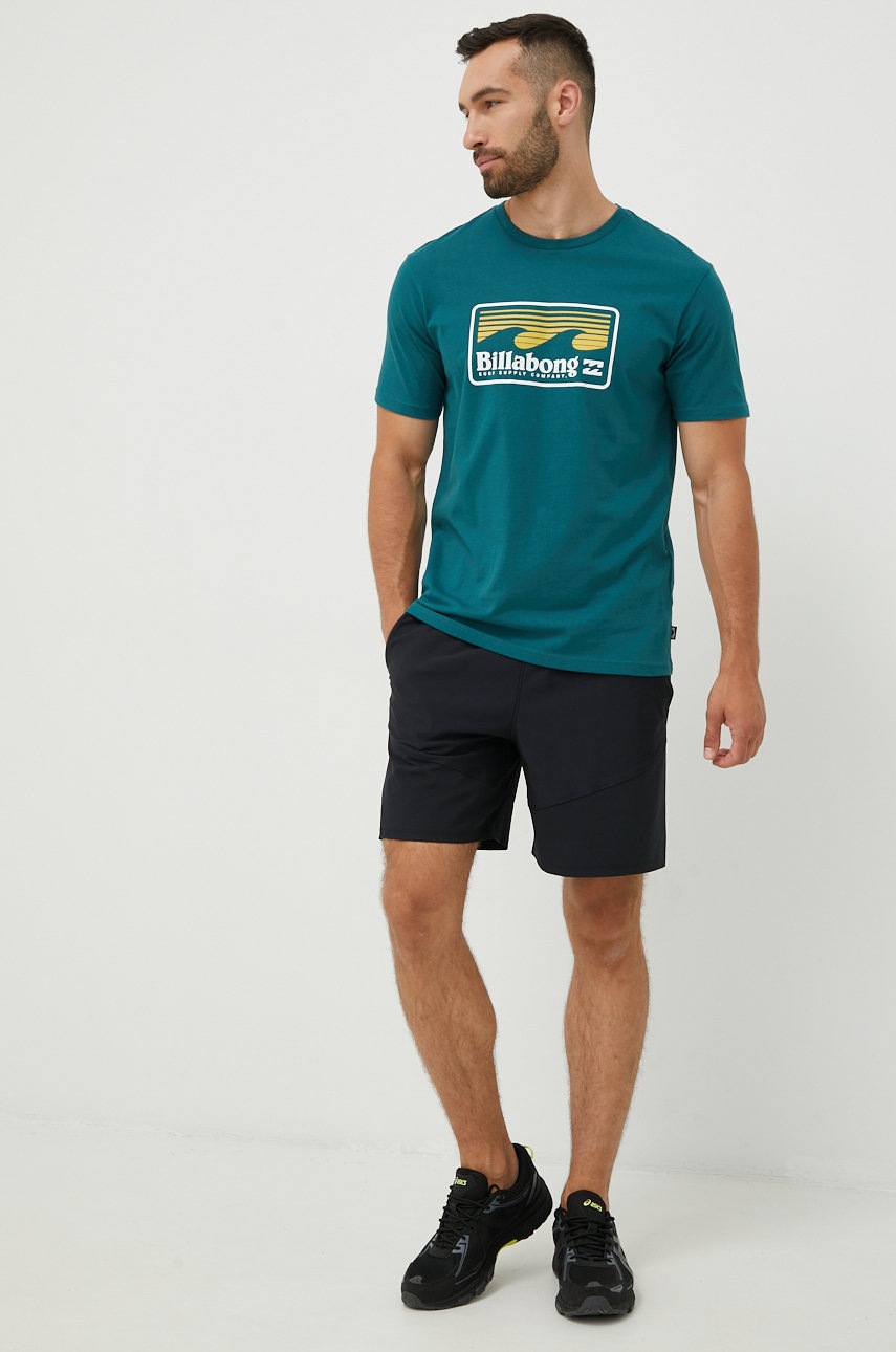 

Бавовняна футболка Billabong колір зелений з принтом