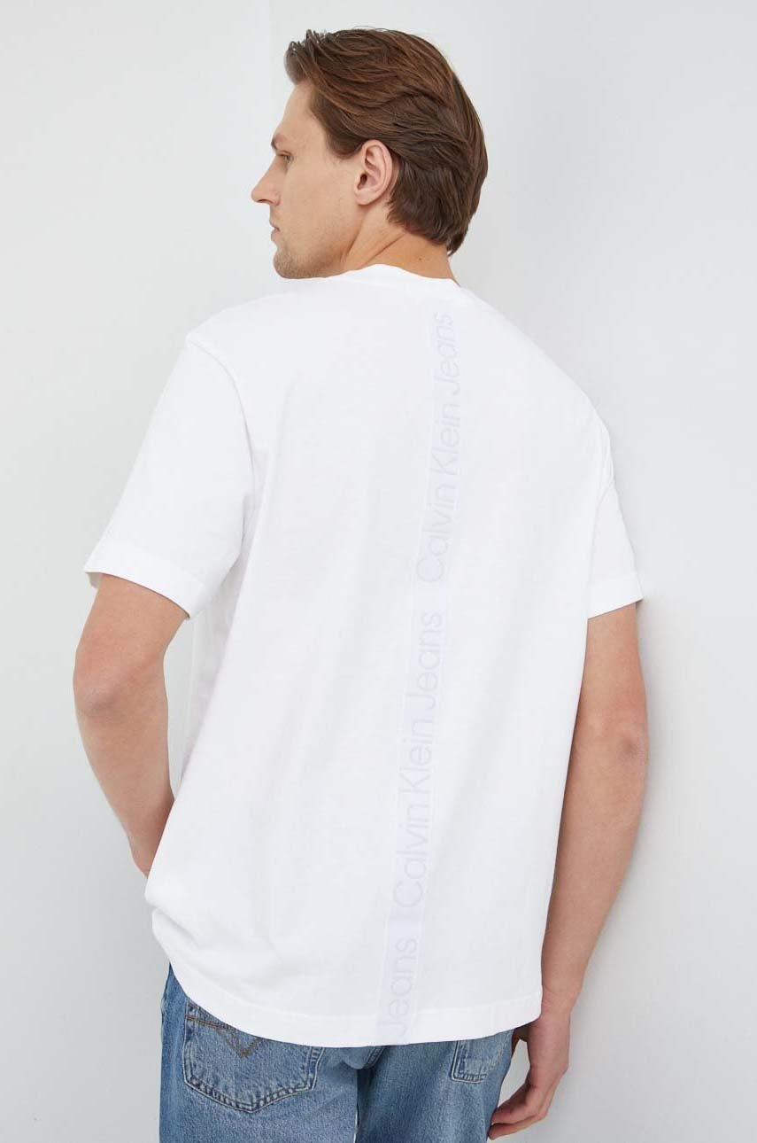 

Памучна тениска Calvin Klein Jeans в бяло с изчистен дизайн, Бял