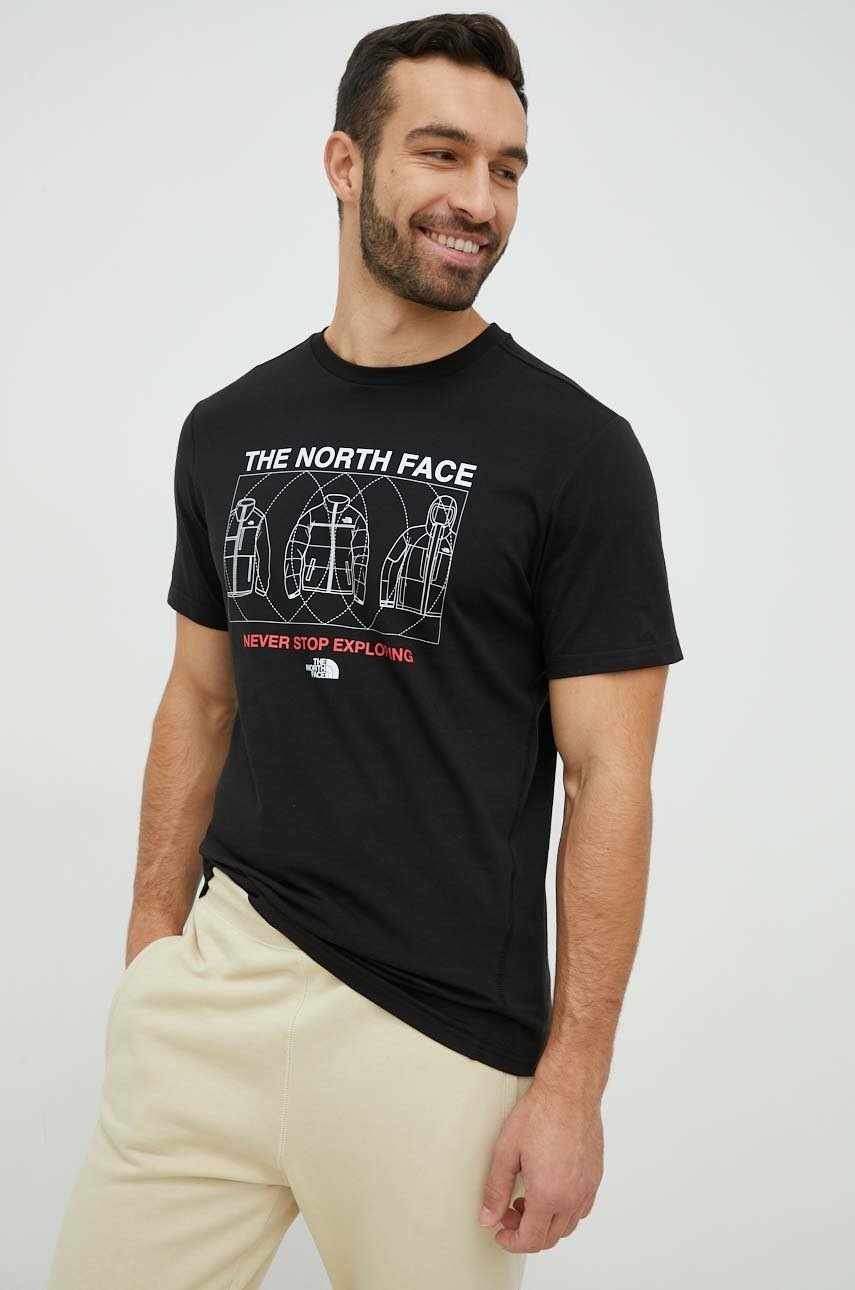 

Памучна тениска The North Face в черно с принт, Черен
