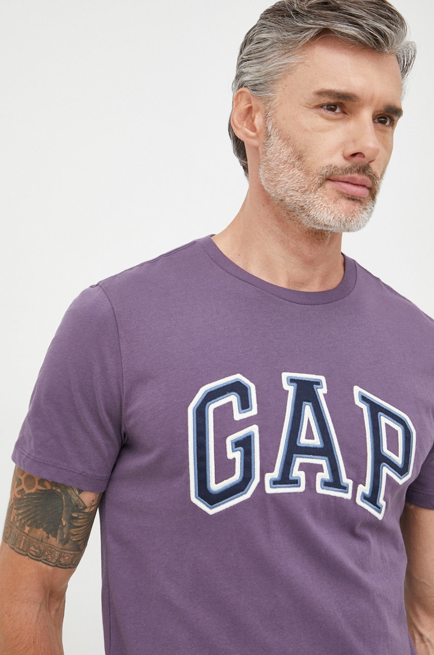 

Памучна тениска GAP в лилаво с апликация, Виолетов