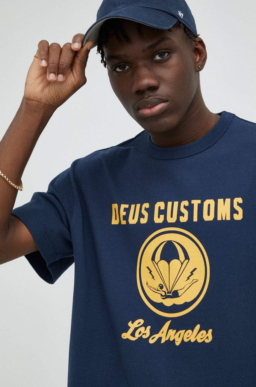 Bavlněné tričko Deus Ex Machina tmavomodrá barva, s potiskem - námořnická modř -  100% Recyklov
