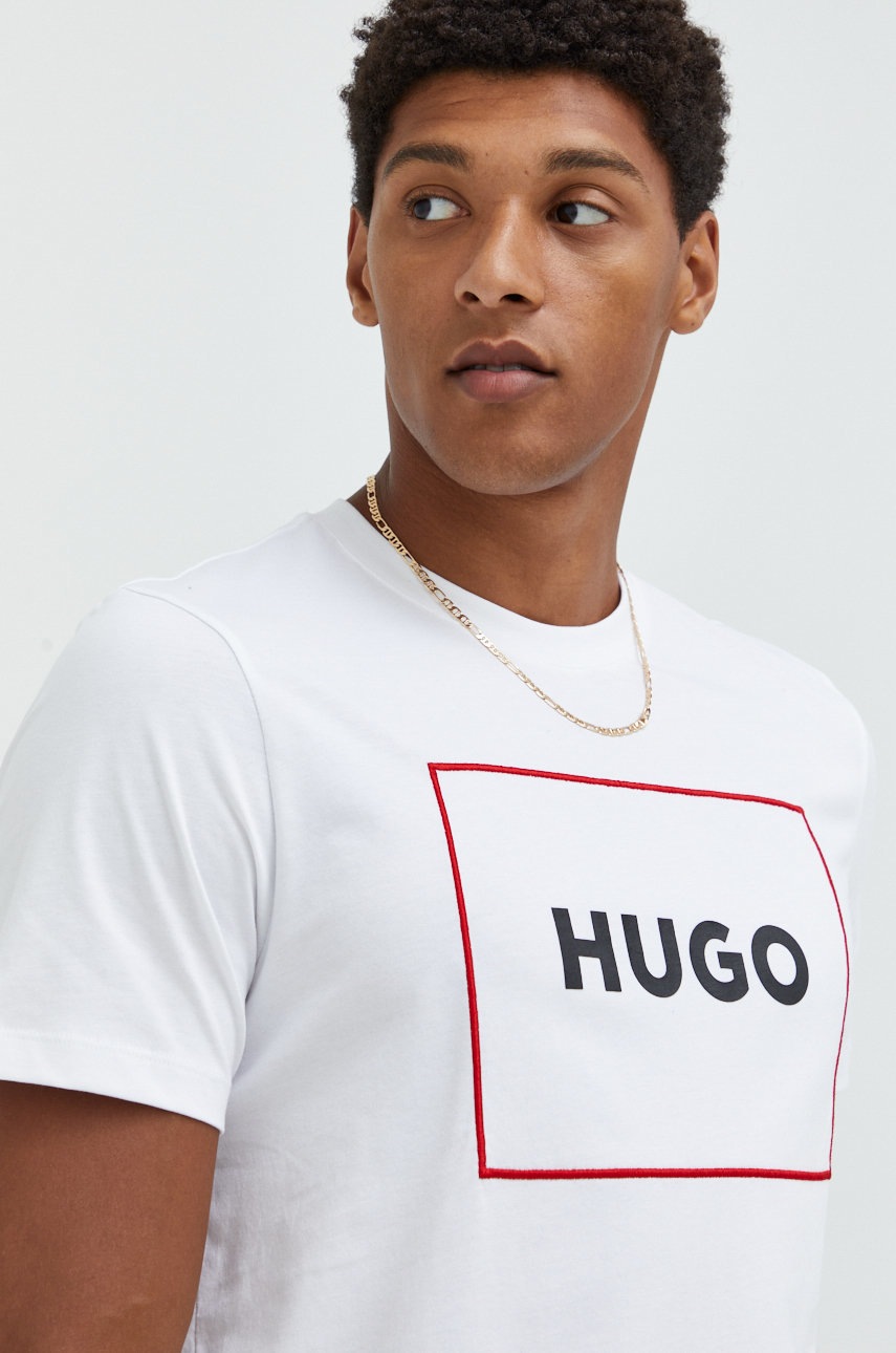 

Памучна тениска HUGO в бяло с принт, Бял