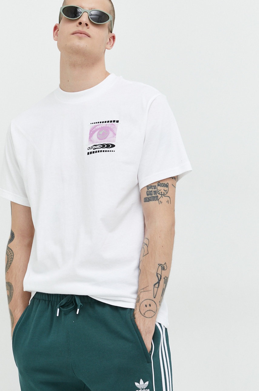 

Памучна тениска adidas Originals в бяло с принт, Бял