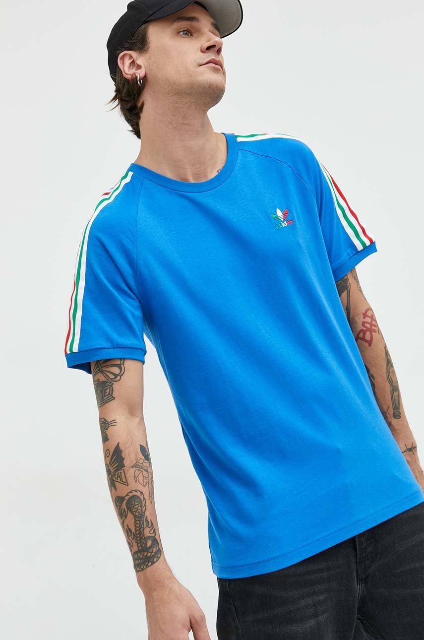 

Памучна тениска adidas Originals с апликация, Син