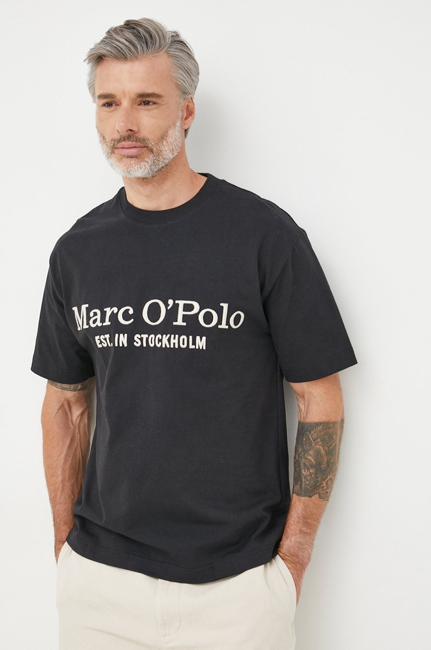 

Памучна тениска Marc O'Polo в черно с апликация, Черен