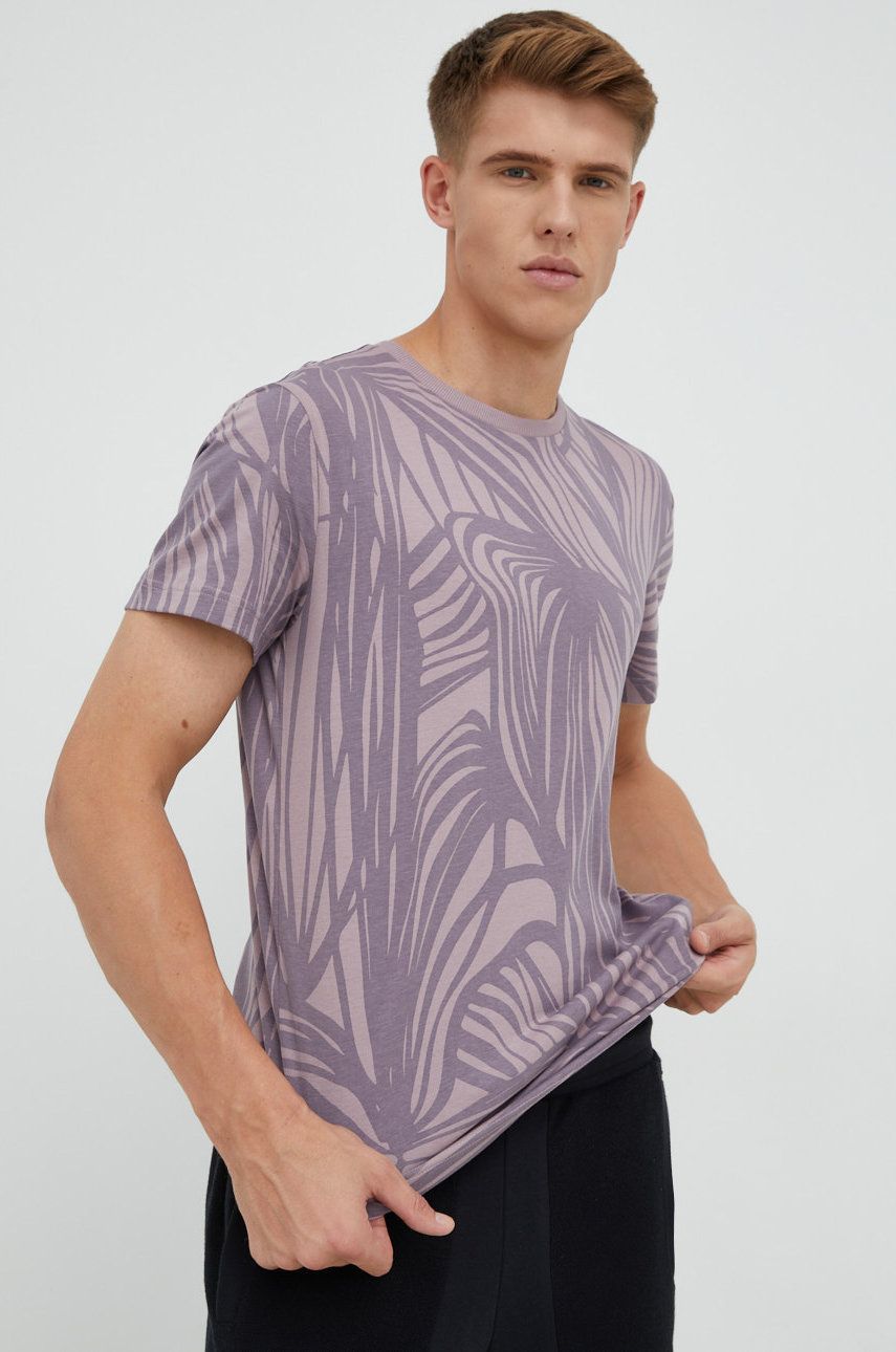 Outhorn t-shirt bawełniany kolor fioletowy wzorzysty